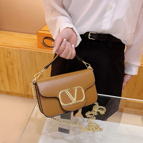 designer bag for woman bags ladieswind portable velatninio women 2023 new high grade shoulder korean letter chain underarm
designer bag for woman bags ladieswind portable velatninio women 2023 new high grade shoulder korean letter chain underarm