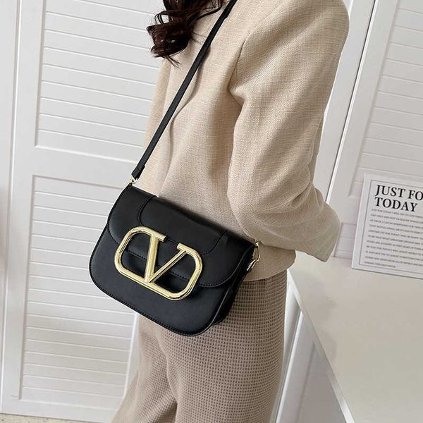 bags bag v 2023 for velatninio ladiesbag designer bag new fashion woman simple small square bag one shoulder godsbags women's beauty
bags bag v 2023 for velatninio ladiesbag designer bag new fashion woman simple small square bag one shoulder godsbags women's beauty