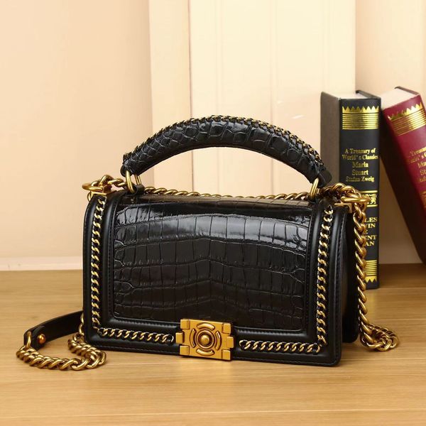 luxury women's bag designer crocodile leather shoulder crossbody bag high-end luxury bag mobile wallet
luxury women's bag designer crocodile leather shoulder crossbody bag high-end luxury bag mobile wallet