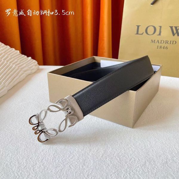 stainless steel belt buckle, men's smooth buckle plate buckle, belt buckle head, belt head letter, fashionable 832, Black;brown
stainless steel belt buckle, men's smooth buckle plate buckle, belt buckle head, belt head letter, fashionable 832, Black;brown