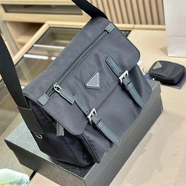 designer messenger bag nylon crossbody bags women shoulder handbags silver hardware triangular sheet metal zipper closure removable coin pur
designer messenger bag nylon crossbody bags women shoulder handbags silver hardware triangular sheet metal zipper closure removable coin pur