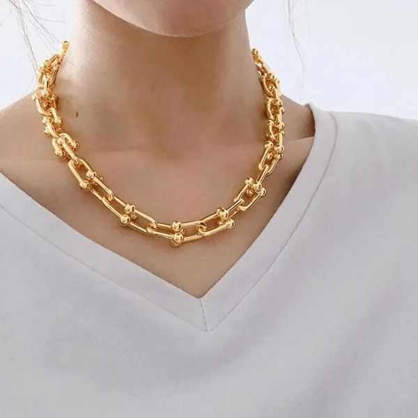 designer heart love necklace gold silver chain stainless steel couple with diamond pendant luxury jewelry girlfriend accessories engagement
designer heart love necklace gold silver chain stainless steel couple with diamond pendant luxury jewelry girlfriend accessories engagement