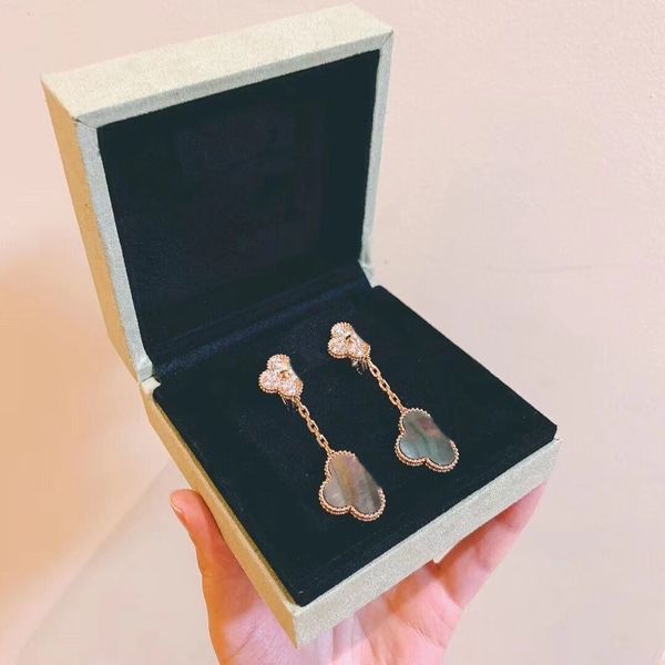 elegant women's earrings van designer cleef jewelry earrings stainless steel love simple casual luxury rose gold plated earrings vf7hsu, Golden;silver
elegant women's earrings van designer cleef jewelry earrings stainless steel love simple casual luxury rose gold plated earrings vf7hsu, Golden;silver