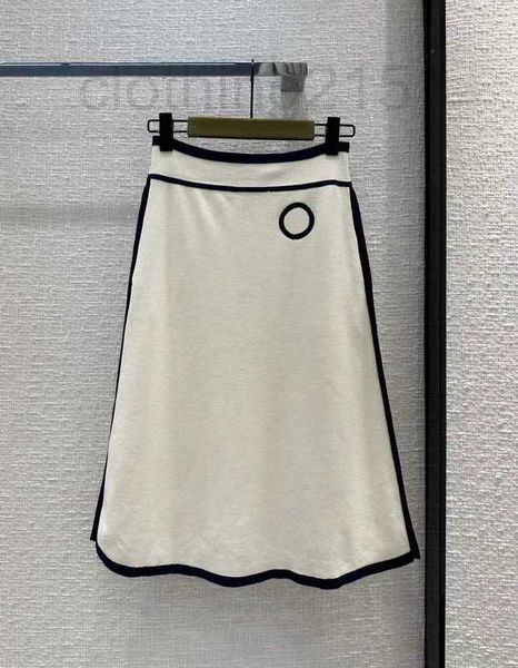 skirts designer new women's clothing summer simple tongle style wind blue white contrast edge knitted half skirt for small and versatil, Black
skirts designer new women's clothing summer simple tongle style wind blue white contrast edge knitted half skirt for small and versatil, Black