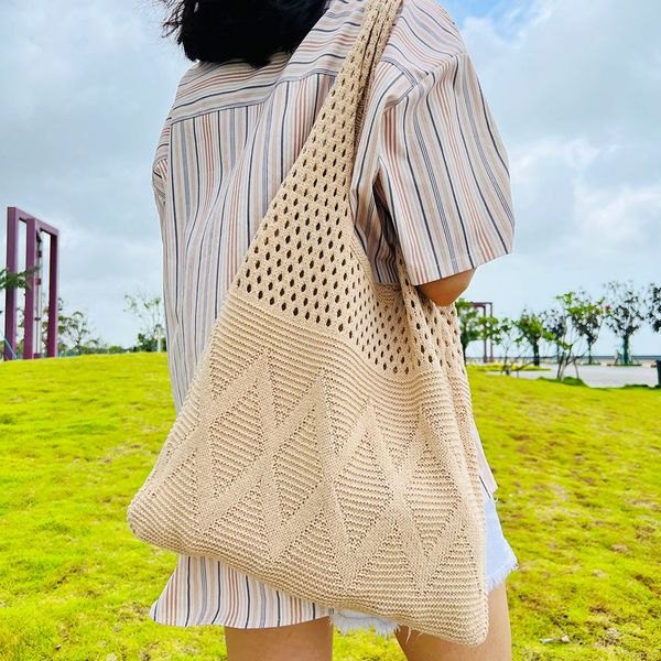 evening bags designer knitted handbags female large capacity women's shoulder bag summer beach purses casual hollow woven shopping 2307
evening bags designer knitted handbags female large capacity women's shoulder bag summer beach purses casual hollow woven shopping 2307