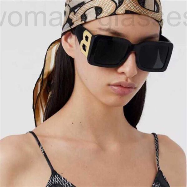 sunglasses designer be new ins fashion personality letter b box han huohuo same sunglasses b4312 uy0e, White;black
sunglasses designer be new ins fashion personality letter b box han huohuo same sunglasses b4312 uy0e, White;black