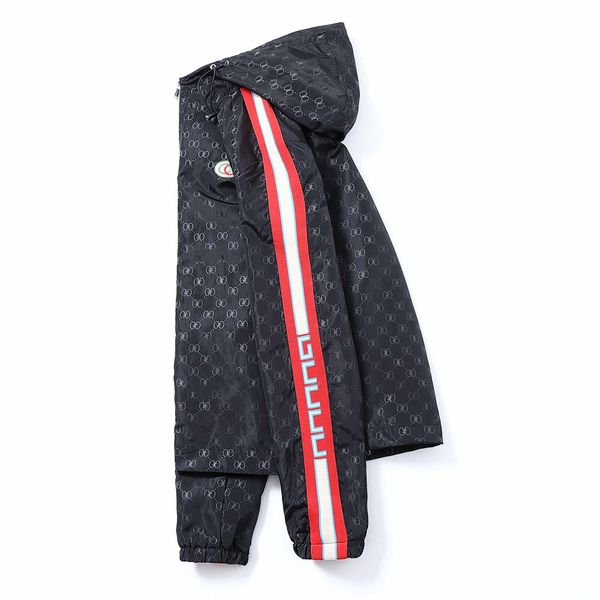 designer mens jacket 2023 spring and autumn windrunner tee fashion hooded sports windbreaker casual zipper jackets clothing, Black;brown
designer mens jacket 2023 spring and autumn windrunner tee fashion hooded sports windbreaker casual zipper jackets clothing, Black;brown
