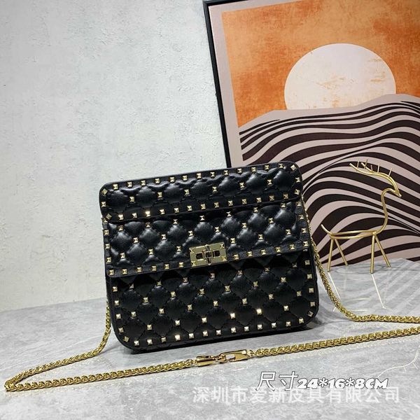 single bag ladiesgenuine velatninio for v woman bags designer leather bag women's shoulder godschain wine god rivet wandering stewardes
single bag ladiesgenuine velatninio for v woman bags designer leather bag women's shoulder godschain wine god rivet wandering stewardes