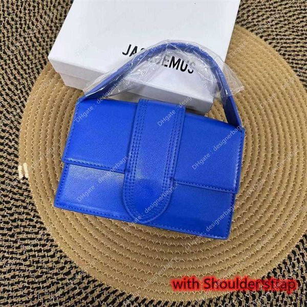 20203 women crossbody new fashion red bag handheld flap small square mini capacity shoulder trend luxuries designers women bags
20203 women crossbody new fashion red bag handheld flap small square mini capacity shoulder trend luxuries designers women bags