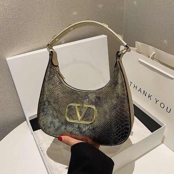 handheld velatninio designer bag for woman bags ladiesfashionable one shoulder crossbody bag women's new underarm rhombic pattern
handheld velatninio designer bag for woman bags ladiesfashionable one shoulder crossbody bag women's new underarm rhombic pattern