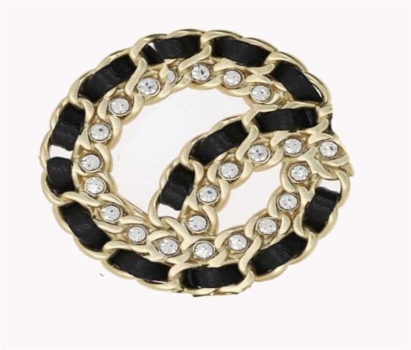 luxury designer brooches fashion diamond leather brooch with stamp party gift lc32 lan jewelry2183o4371413, Gray
luxury designer brooches fashion diamond leather brooch with stamp party gift lc32 lan jewelry2183o4371413, Gray