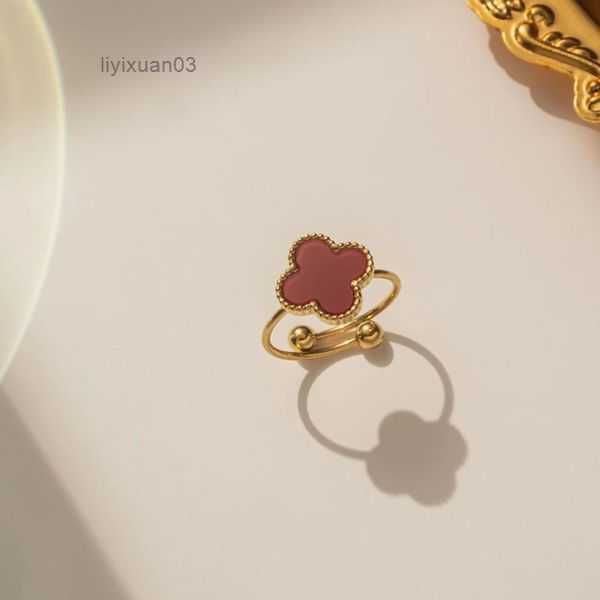 designer jewelry luxury classic 4/four leaf clover charm van kaleidoscope for girl women classic cleef diamond butterfly plated rose gold lu, Silver
designer jewelry luxury classic 4/four leaf clover charm van kaleidoscope for girl women classic cleef diamond butterfly plated rose gold lu, Silver