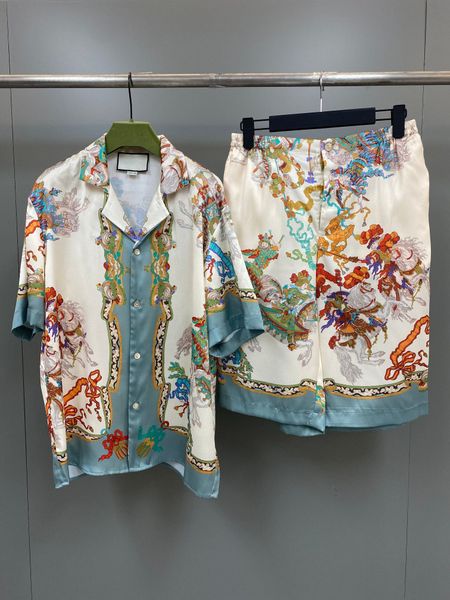 2023 spring/summer new arrival: vintage print set - 100% polyester short sleeve and shorts (european size), Gray
2023 spring/summer new arrival: vintage print set - 100% polyester short sleeve and shorts (european size), Gray