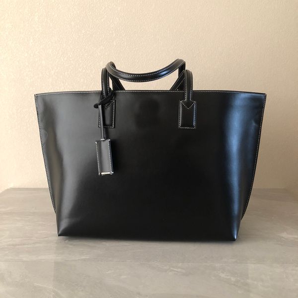 9a designer tote bag luxury shopping bags genuine leather handbag 34cm high imitation casual totes
9a designer tote bag luxury shopping bags genuine leather handbag 34cm high imitation casual totes