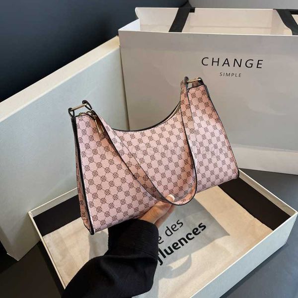 totes fashionable underarm bag niche club bag female 2023 summer new trend popular one shoulder bag this year femalestylishdesignerbags
totes fashionable underarm bag niche club bag female 2023 summer new trend popular one shoulder bag this year femalestylishdesignerbags