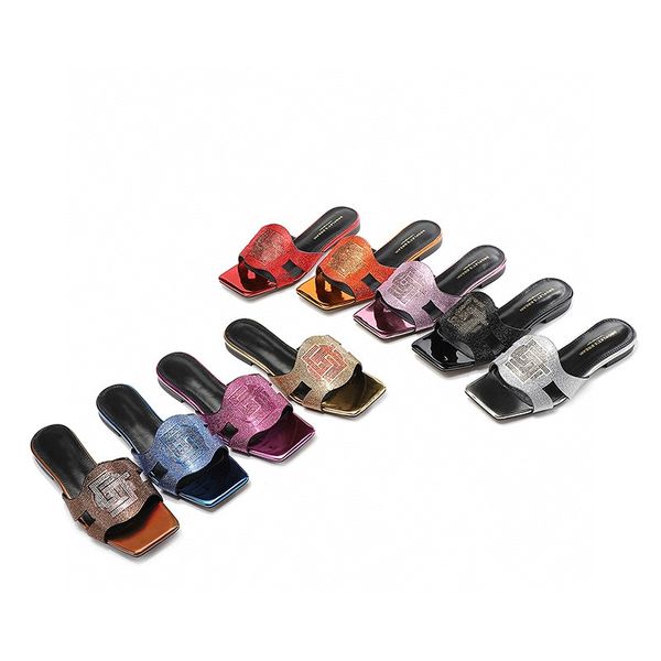 slippers summer outdoor designer shoes shining diamond beach shoes classic luxury slides new fashion sandals flat heel open toe letter print, Black
slippers summer outdoor designer shoes shining diamond beach shoes classic luxury slides new fashion sandals flat heel open toe letter print, Black