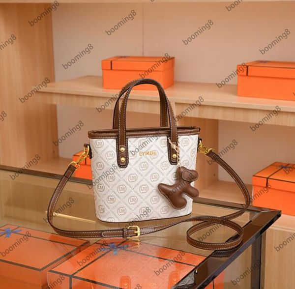 designer bag fashion embossed handbag small tote leather versatile one shoulder crossbody bag
designer bag fashion embossed handbag small tote leather versatile one shoulder crossbody bag
