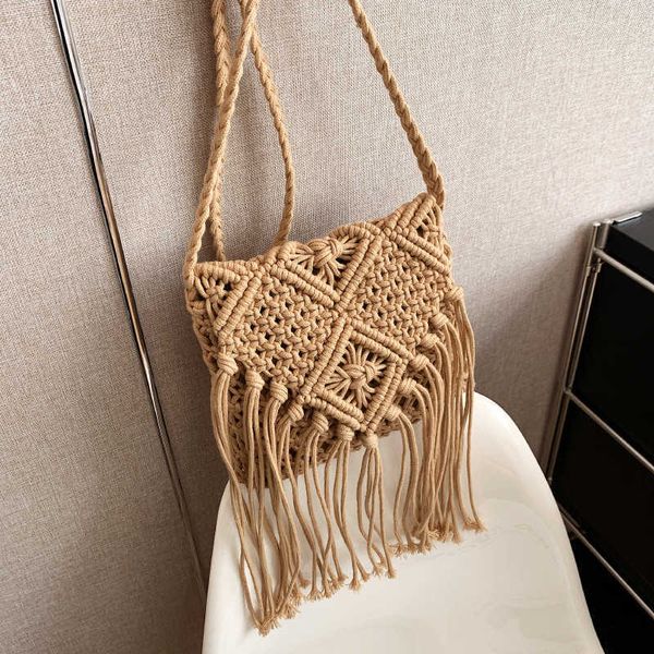 2023 bohemian tassel straw woven bag small square single shoulder oblique straddle seaside resort beach new style 230731
2023 bohemian tassel straw woven bag small square single shoulder oblique straddle seaside resort beach new style 230731
