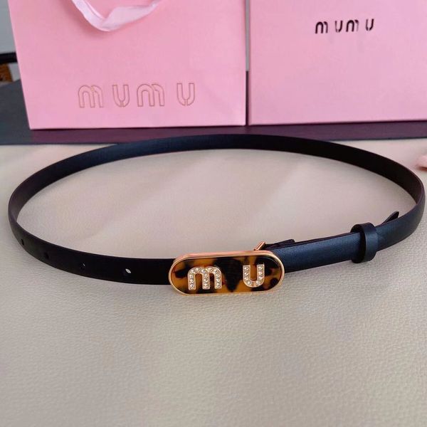 miu spring/summer new belt with double sided head layer cowhide pure copper needle buckle, versatile for business and leisure, upscale trend, Black;brown
miu spring/summer new belt with double sided head layer cowhide pure copper needle buckle, versatile for business and leisure, upscale trend, Black;brown