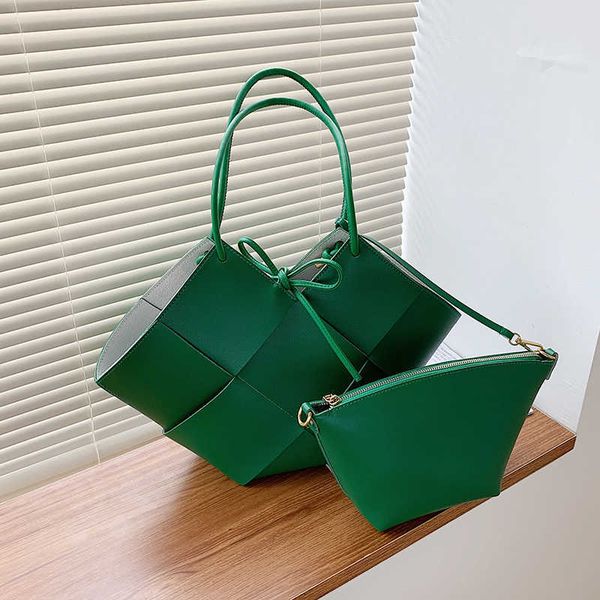 hbp crossbody bags evening bag weaving large capacity big leather shoulder for women summer trend female branded green handbags purses 22081
hbp crossbody bags evening bag weaving large capacity big leather shoulder for women summer trend female branded green handbags purses 22081