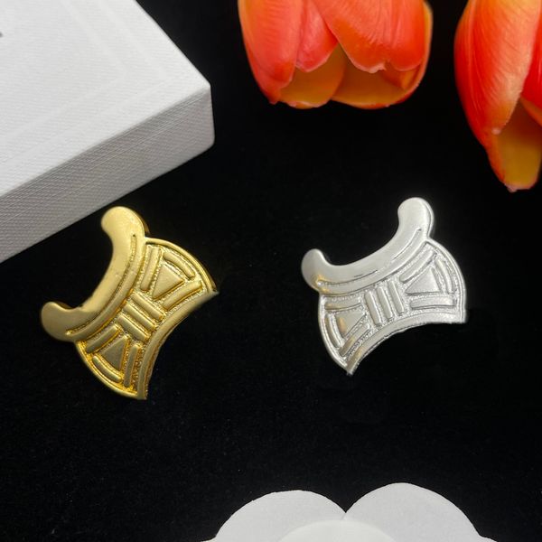 famous design gold brand luxury desinger brooch women letter brooches suit pin fashion jewelry clothing decoration accessories, Gray
famous design gold brand luxury desinger brooch women letter brooches suit pin fashion jewelry clothing decoration accessories, Gray