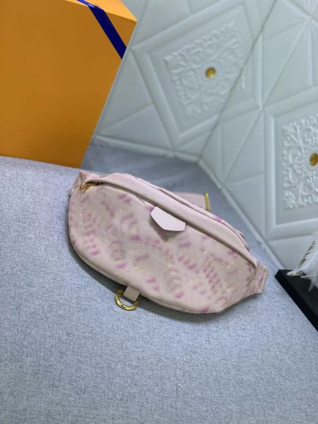 luxury designers waist bags crossbody purse women handbag famous bumbag fashion shoulder bag discovery bumbag pack lady new wave sports ecli, Black;red
luxury designers waist bags crossbody purse women handbag famous bumbag fashion shoulder bag discovery bumbag pack lady new wave sports ecli, Black;red