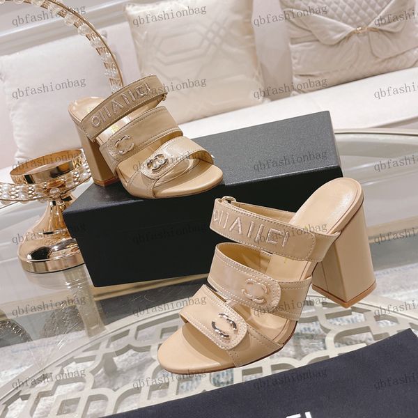 classic designer womens sandals high heel slippers solid color leather thick heel alphabet embroidery hardware buckle sandal dress shoe ball, Black
classic designer womens sandals high heel slippers solid color leather thick heel alphabet embroidery hardware buckle sandal dress shoe ball, Black