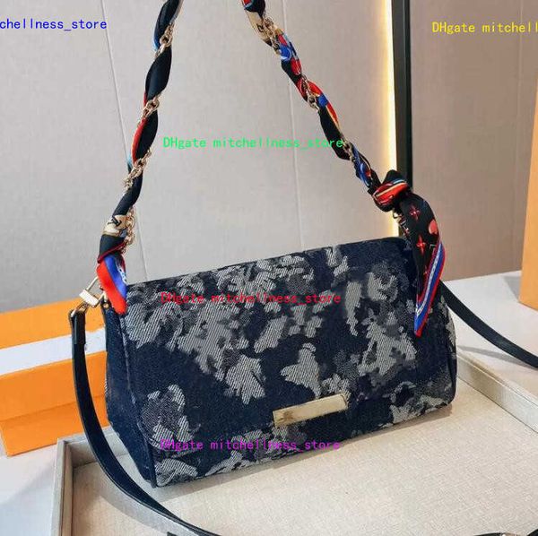 embroidered letters ladies canvas envelope bag messenger handbag fashion denim hasp women shoulder bags totes with box
embroidered letters ladies canvas envelope bag messenger handbag fashion denim hasp women shoulder bags totes with box