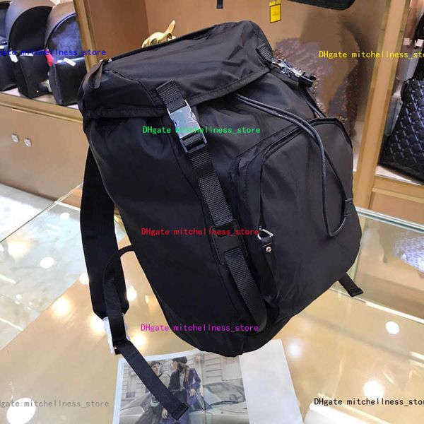 backpack style latest canvas waterproof nylon large capacity backpack oxford spinning fashions retro men's backpacks fashion thin trave
backpack style latest canvas waterproof nylon large capacity backpack oxford spinning fashions retro men's backpacks fashion thin trave