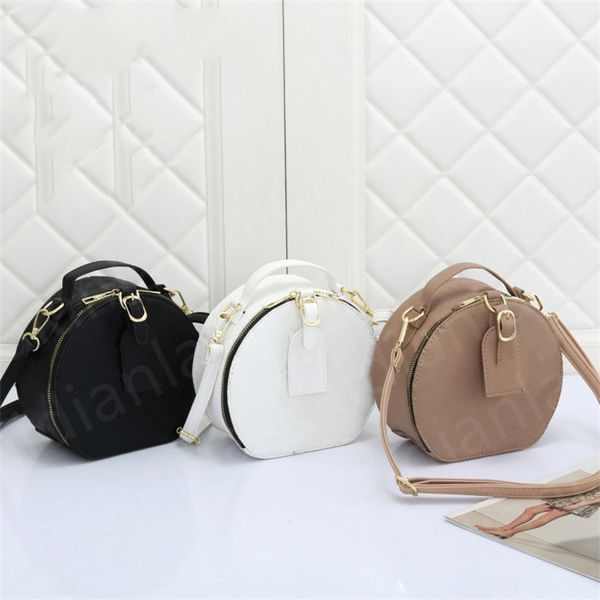 wholesale leather shoulder bag chain purse fashion wave chain purse handbag presbyopic card holder evening bag messenger women
wholesale leather shoulder bag chain purse fashion wave chain purse handbag presbyopic card holder evening bag messenger women