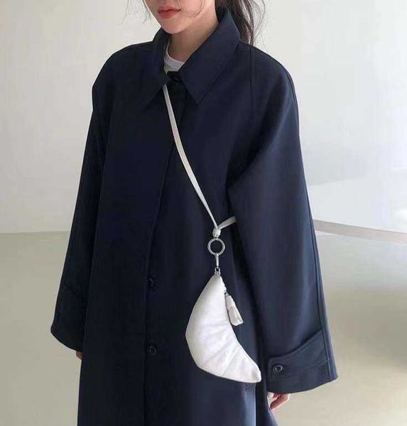 irregular new line online red same fashion versatile dark dumpling shape design multi color handheld crossbody bag for women
irregular new line online red same fashion versatile dark dumpling shape design multi color handheld crossbody bag for women