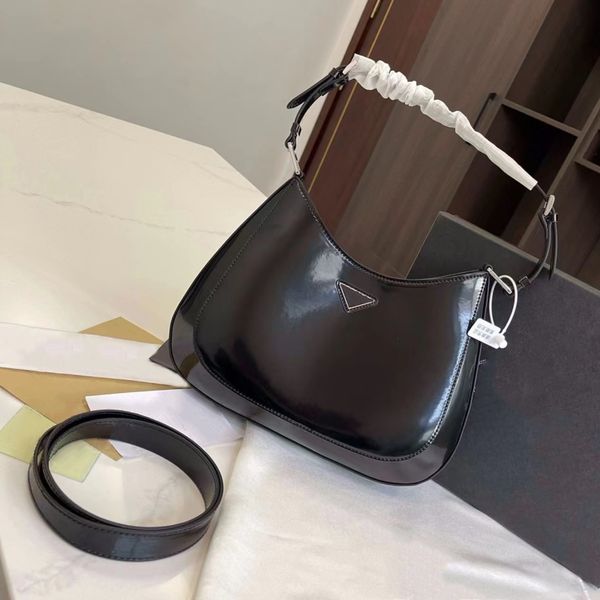 woman cleo bags designer bag shoulder tote bag fashion lady handbag underarm totes purses patent leather triangle 5a 2023
woman cleo bags designer bag shoulder tote bag fashion lady handbag underarm totes purses patent leather triangle 5a 2023