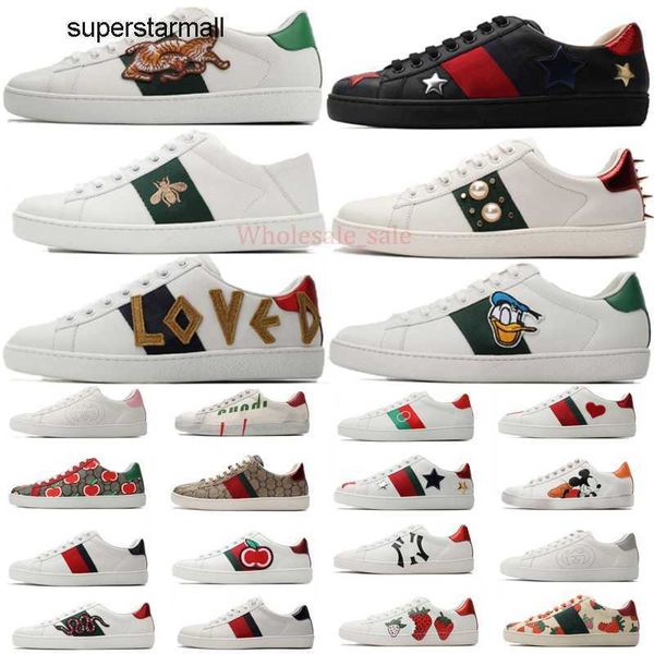 pair luxury designers shoes ace sneakers casual dress tennis screener men women lace up classic white leather pattern bottom cat tiger print, Black
pair luxury designers shoes ace sneakers casual dress tennis screener men women lace up classic white leather pattern bottom cat tiger print, Black