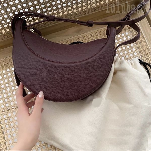 numero dix shoulder bags half moon shape designer bags saddle letters cow leather smooth solid senior feel crossbady bags elegant trendy tex
numero dix shoulder bags half moon shape designer bags saddle letters cow leather smooth solid senior feel crossbady bags elegant trendy tex