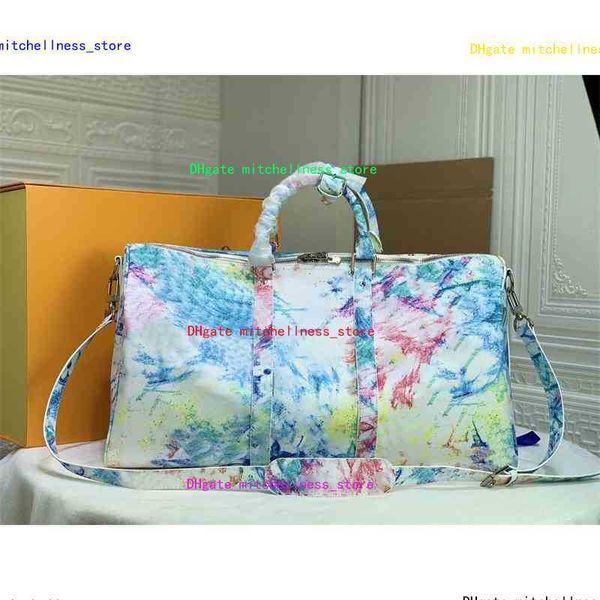 2022 fashion men women travel bag duffle bags brand designer genuine leather luggage handbags large capacity sport bag with lock
2022 fashion men women travel bag duffle bags brand designer genuine leather luggage handbags large capacity sport bag with lock