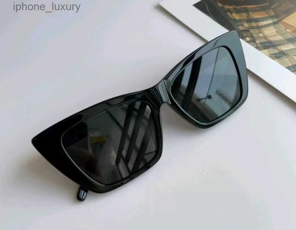 summer shiny black/grey cat eye sunglasses 276 the party sun glasses ladies fashion sunglasses shades with box, White;black
summer shiny black/grey cat eye sunglasses 276 the party sun glasses ladies fashion sunglasses shades with box, White;black
