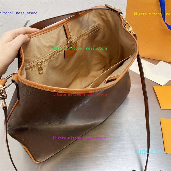 designers women casual tote bag luxurys handbags classic bags ladies handbag large monograms capacity leather shou
designers women casual tote bag luxurys handbags classic bags ladies handbag large monograms capacity leather shou