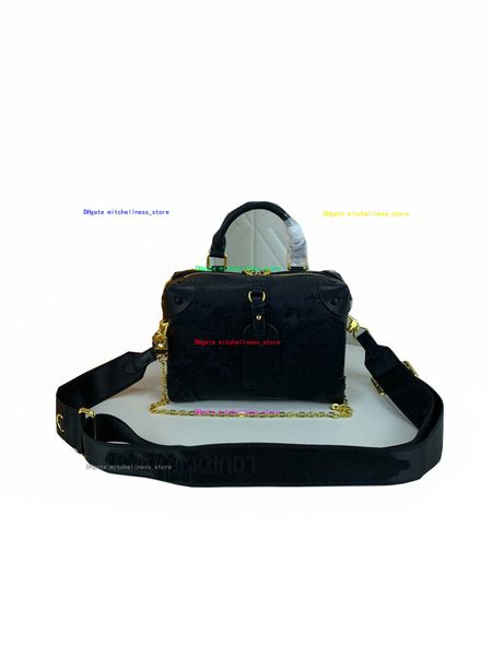 2022luxurys designers bags tote handbag pu leather classic ladies lock shoulder bag
2022luxurys designers bags tote handbag pu leather classic ladies lock shoulder bag