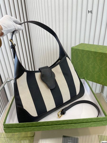 2023 new product designer ladies shoulder bags underarm bag womens totes luxury cross body wallets small handbag purses counter official web
2023 new product designer ladies shoulder bags underarm bag womens totes luxury cross body wallets small handbag purses counter official web