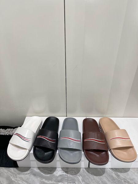 designer paris pool slide slippers women slider slides sandals rubber fur designer flat sole slipper summer beach rubber sandal size 35-41, Black
designer paris pool slide slippers women slider slides sandals rubber fur designer flat sole slipper summer beach rubber sandal size 35-41, Black