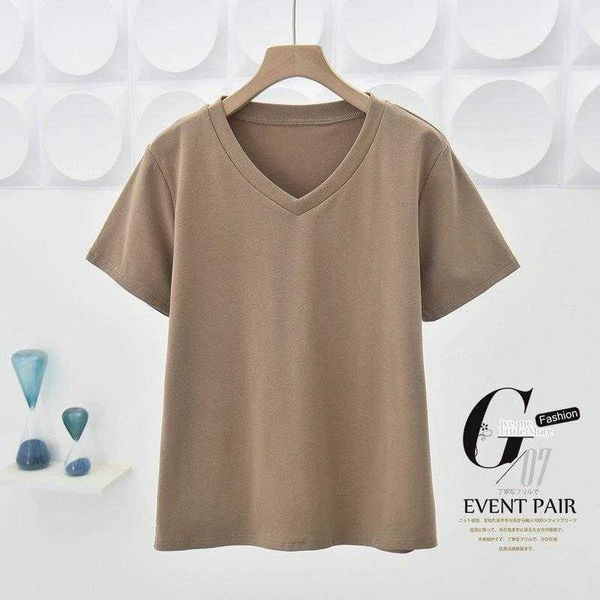 white v neck bottoming shirt for women spring and summer low necked close fitting
white v neck bottoming shirt for women spring and summer low necked close fitting