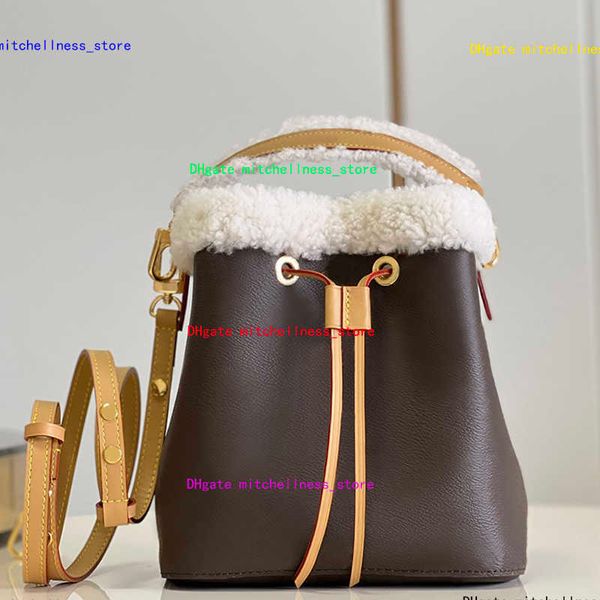 high imitation designer shoulder bag genuine leather bucket bag m46319 20cm with box zl185
high imitation designer shoulder bag genuine leather bucket bag m46319 20cm with box zl185