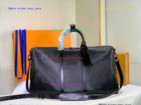 men's fashion duffel bag black nylon travel bag men's hand luggage gentleman business tote bag with shoulder strap compliment
men's fashion duffel bag black nylon travel bag men's hand luggage gentleman business tote bag with shoulder strap compliment