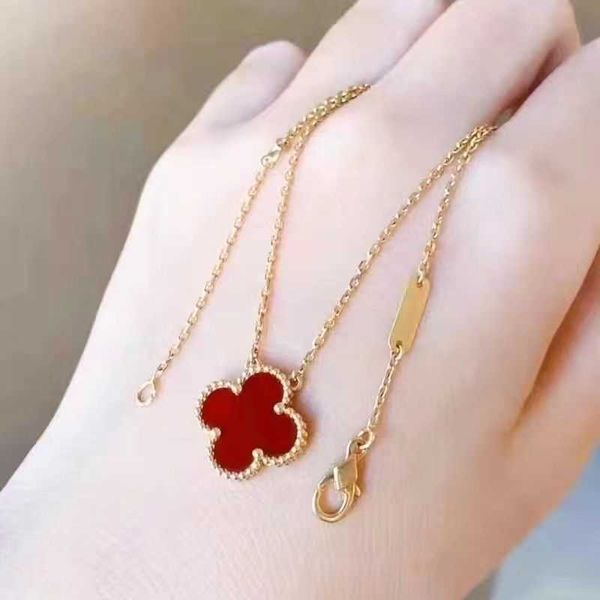 van clover necklace designer four leaf clover pendant classic clover colorless double sided korean versatile collar, Silver
van clover necklace designer four leaf clover pendant classic clover colorless double sided korean versatile collar, Silver