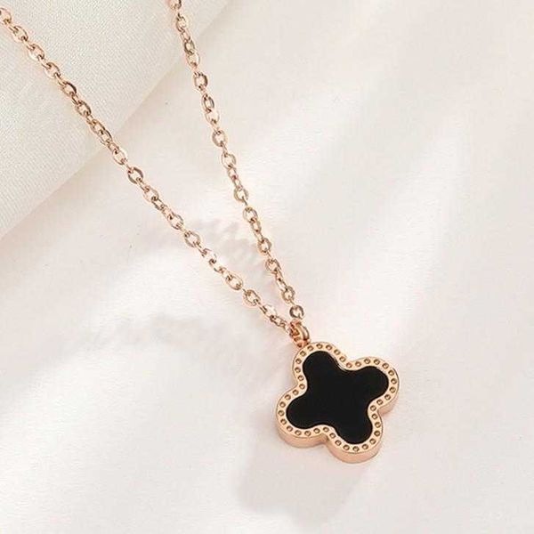 necklace designer four leaf chain titanium steel lead glass black and white double sided simple pendant collar chain fashion four leaf grass, Silver
necklace designer four leaf chain titanium steel lead glass black and white double sided simple pendant collar chain fashion four leaf grass, Silver