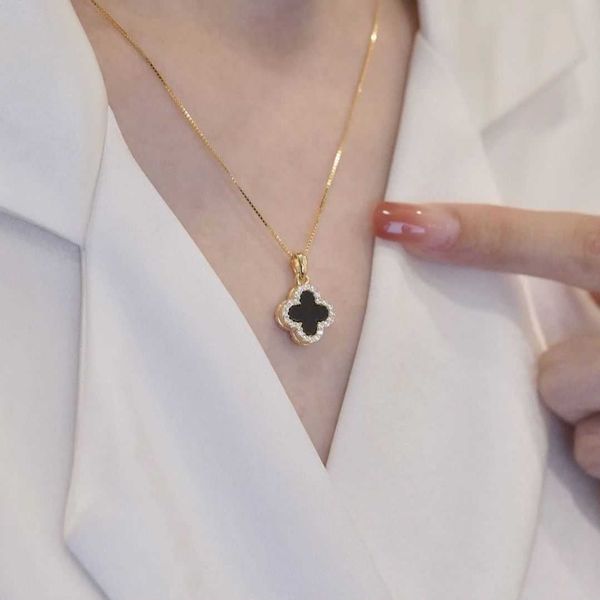 van clover necklace designer four leaf chain net red double sided women 925 sterling silver summer luxury temperament versatile collar chain
van clover necklace designer four leaf chain net red double sided women 925 sterling silver summer luxury temperament versatile collar chain