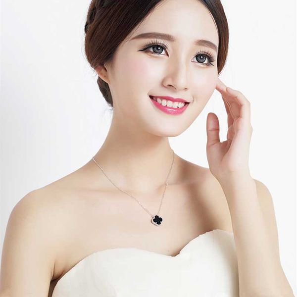 van clover necklace designer four leaf clover pendant girl student korean version black red clover trembling net red necklace, Silver
van clover necklace designer four leaf clover pendant girl student korean version black red clover trembling net red necklace, Silver