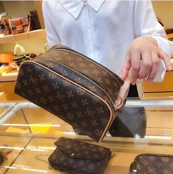 designer double zipper men travelling toilet bag women wash large capacity cosmetic bags toiletry pouch makeup bags cases 3 colors
designer double zipper men travelling toilet bag women wash large capacity cosmetic bags toiletry pouch makeup bags cases 3 colors