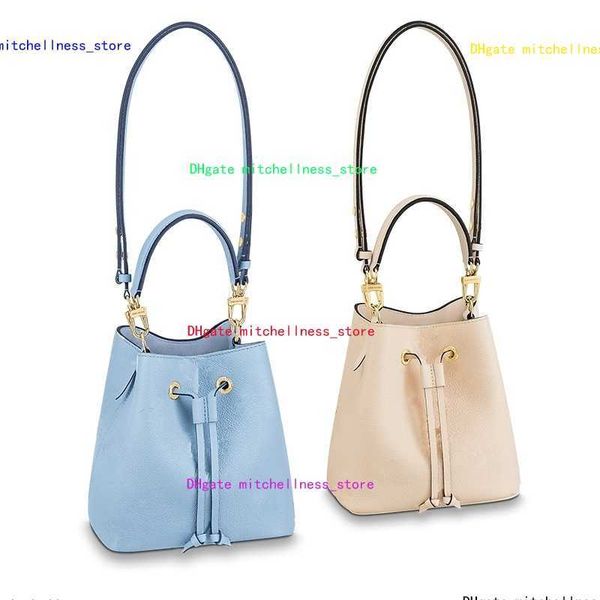 gradient letters 2021 bucket bag women designers luxurys shoulder bags fashion summer tote handbags casual crossbody purses
gradient letters 2021 bucket bag women designers luxurys shoulder bags fashion summer tote handbags casual crossbody purses