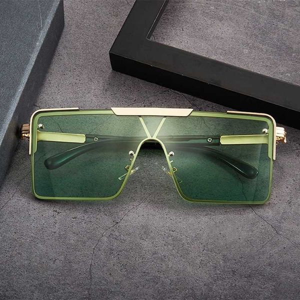 designer sunglasses new fashion metal sunglasses large frame one piece windshields men's and women's net red street p, White;black
designer sunglasses new fashion metal sunglasses large frame one piece windshields men's and women's net red street p, White;black